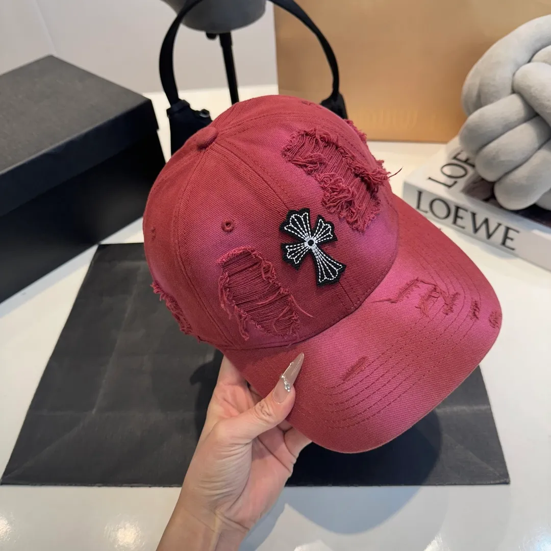 P56 Crow Heart Baseball Cap, holed retro peaked cap, head circumference 57.cm